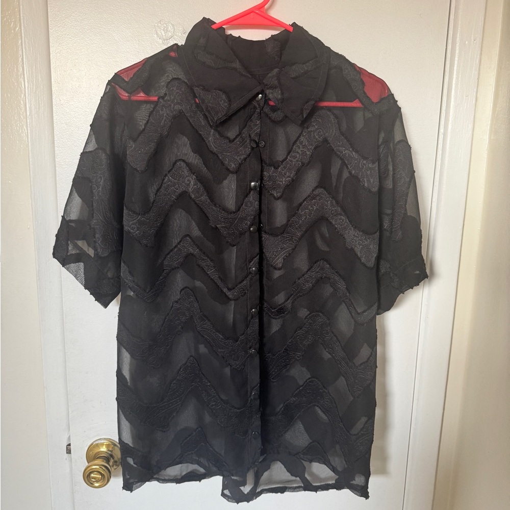 Black sheer button up top! Size large or XL.